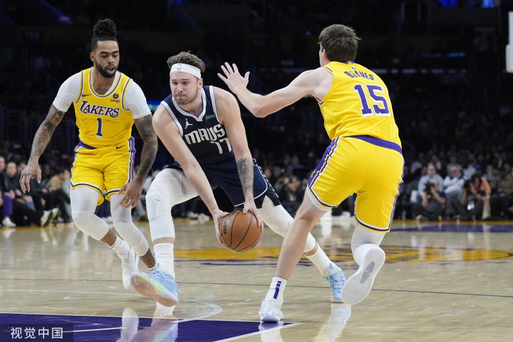 年轻选手以 年轻选手以